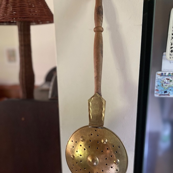 Copper,  brass and wood antique bed warmer -chestnut roaster pan -wall  decor - Picture 5 of 10